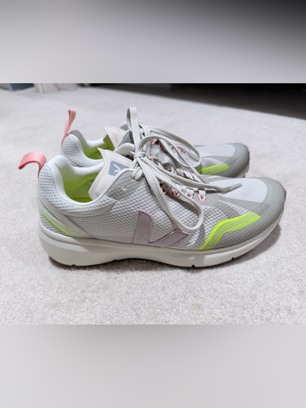 Veja Condor 2 Alveomesh Sneakers Womens Size 10 EU 41 Gray, Pink & neon Accents